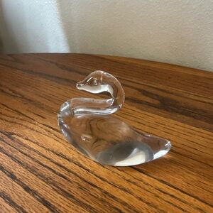 Clear Glass Swan Figurine - Home Art Decorative Sculpture